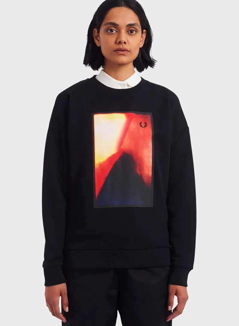 FRED PERRY Graphic Sweatshirt