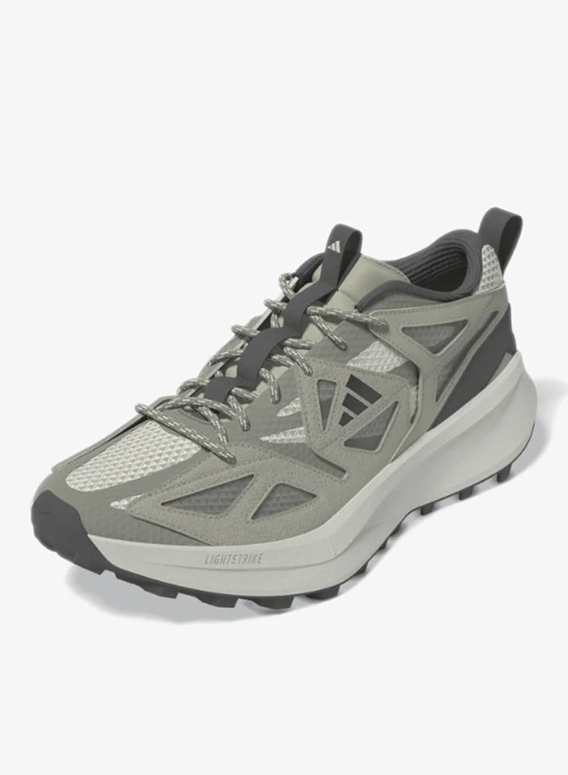 اديداس أحذية رياضية رجالية كانتاي تريل إم أبيض