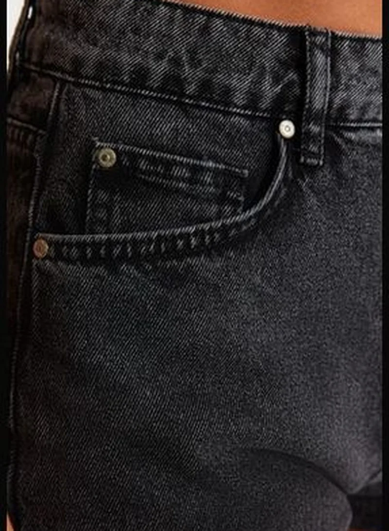 trendyol Black High Waist Denim Shorts TWOSS23SR00288