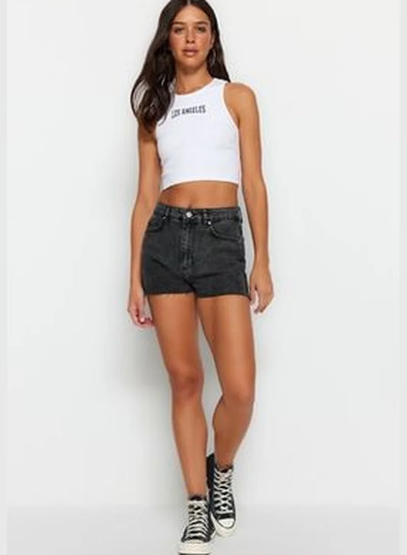 trendyol Black High Waist Denim Shorts TWOSS23SR00288