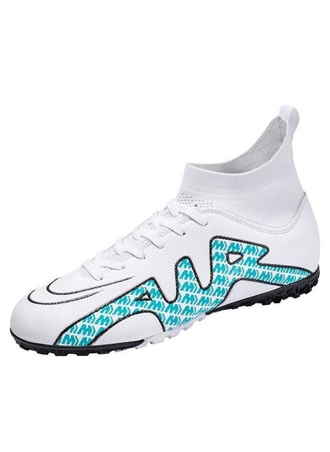 New anti slip football shoes