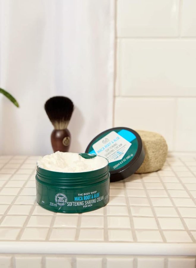 THE BODY SHOP كريم حلاقة ناعم بجذر الماكا والألوة للرجال - كريم حلاقة مرطب مع الألوة فيرا وجذر الماكا | رغوة لطيفة لحلاقة سلسة ومريحة | مثالي للبشرة الحساسة أو الجافة أو الخشنة، 200 مل - Image 5