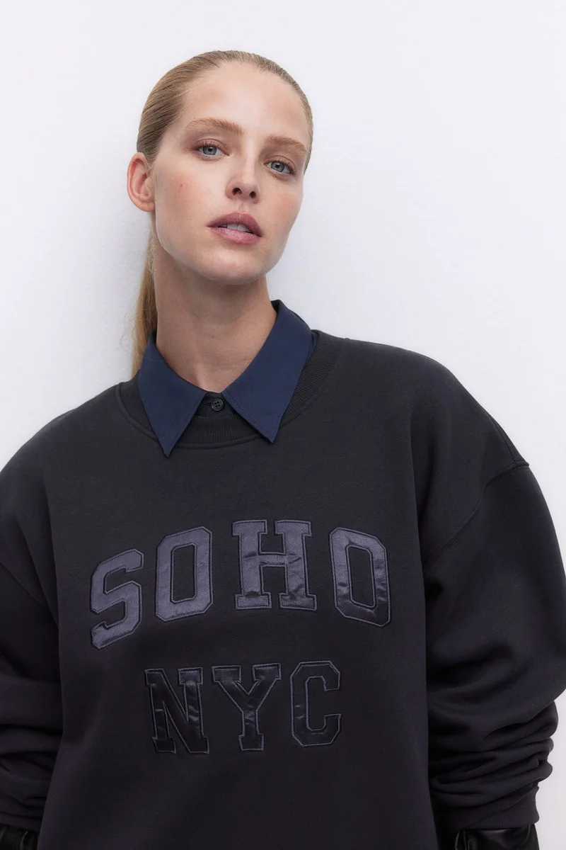 H&M Motif-Detail Sweatshirt