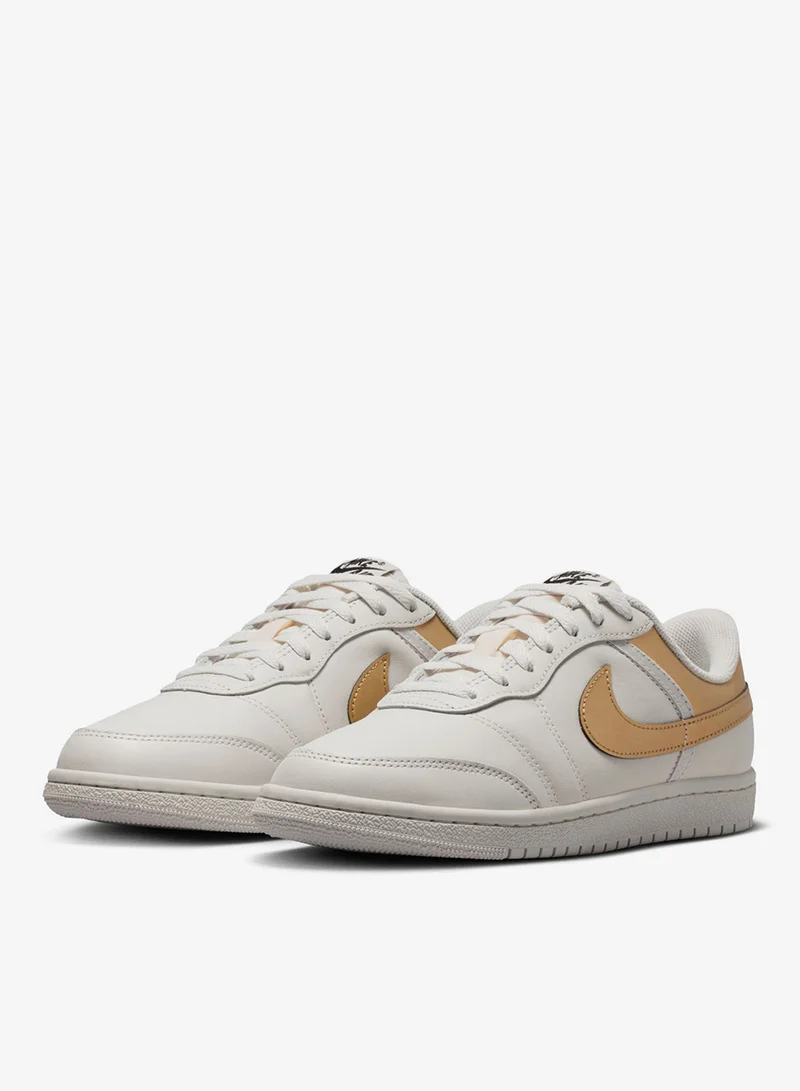 Jordan White Women's Skyline Low Shoes for Women | Best Price UAE