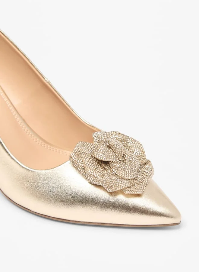 Celeste Womens Floral Accent Slip-On Pumps With Stiletto Heels