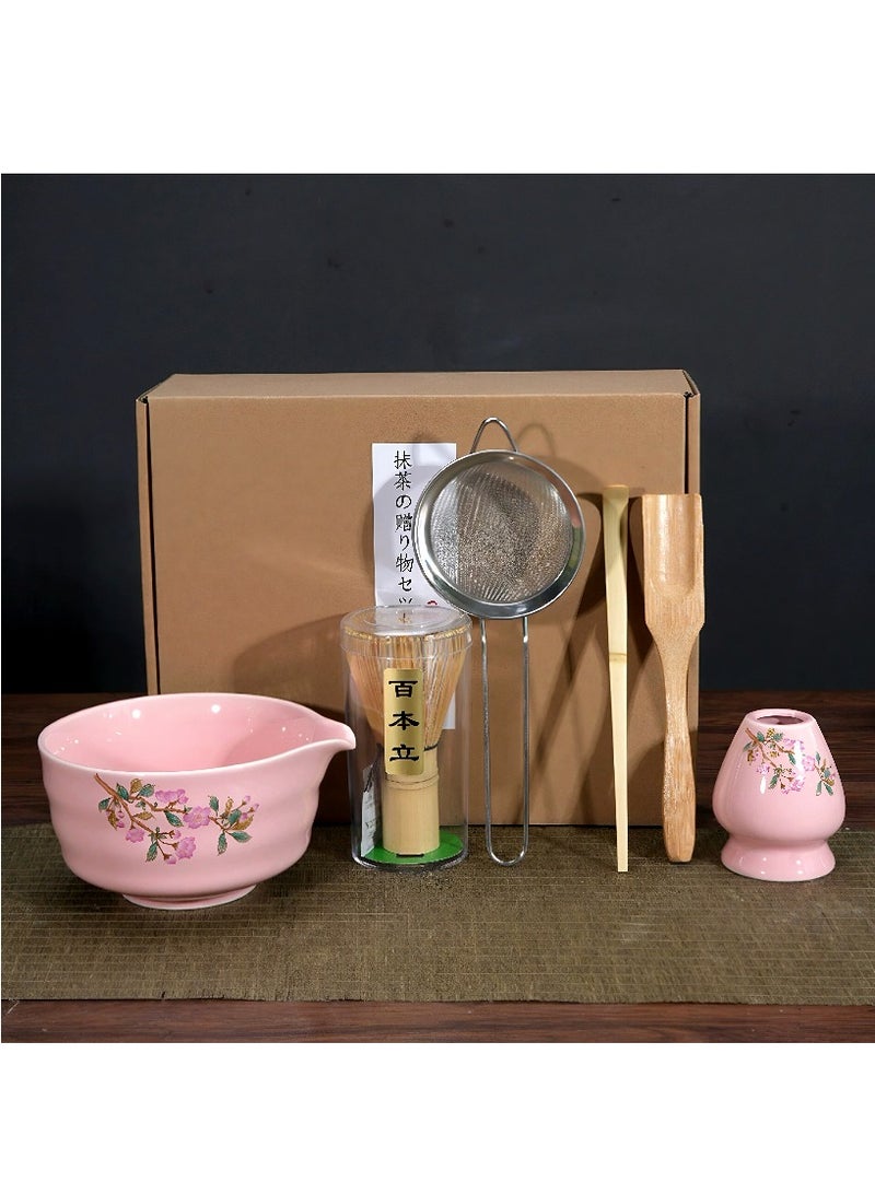 مجموعة مكونة من 6 قطع من خفاقة الماتشا الوردية، وعاء الماتشا مع فوهة، خفاقة الماتشا وحامل، منخل، ملعقة من الخيزران وملعقة تقديم، مجموعة صنع الماتشا المثالية لمحبي الماتشا وحفلات الشاي. - Image 1