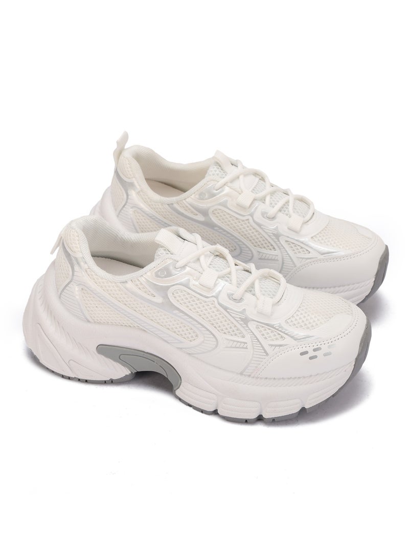 Women's Light and Durable Fashion Sneakers with Comfort Sole - Image 1