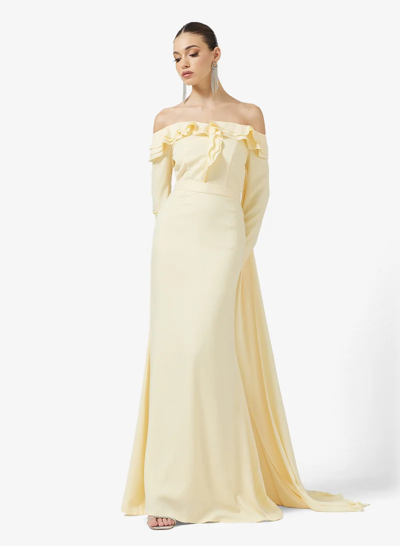 نمشي x Off Shoulder Ruffle Detail A Line Gown