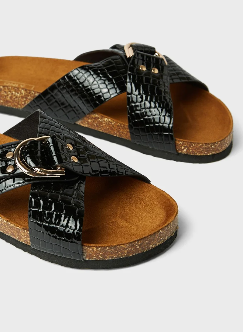 ONLY Croc Textured Cross Strap Sandals