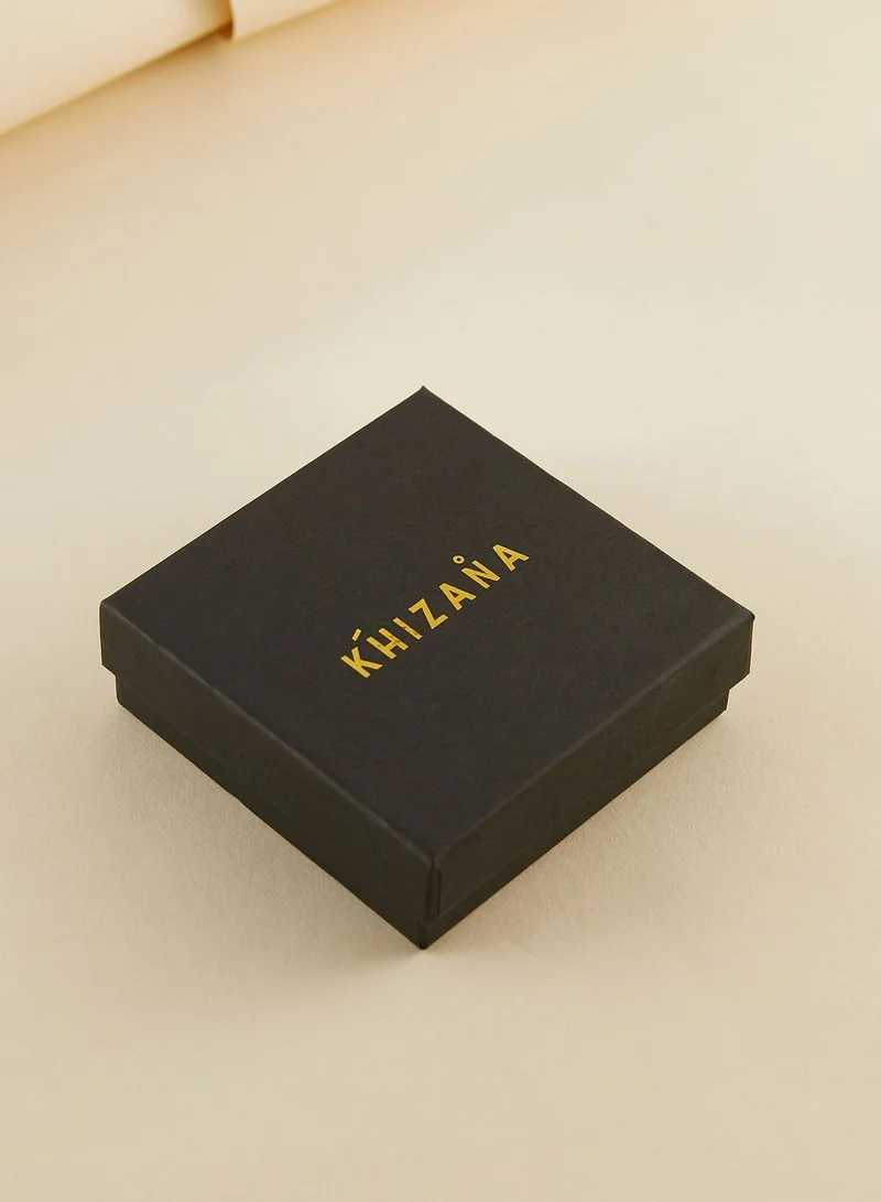 Khizana Arabic R Initial Gold Plated Disc Necklace