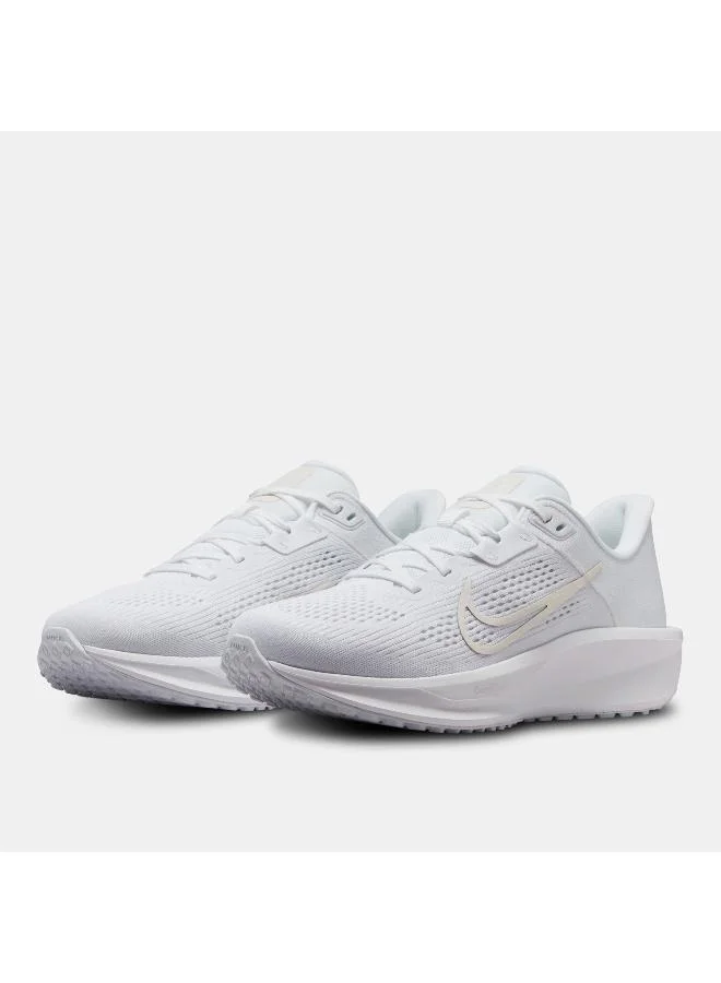 Nike Women's Quest 6 Road Running Shoes