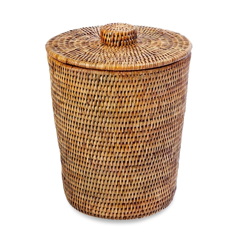 Kouboo KOUBOO La Jolla Rattan Round Waste Basket With Lid  Plastic Insert 2 Gallon Woven Wastebasket for Bathroom Kitchen Office Living Room  Home Decor Honey Brown  - Image 1