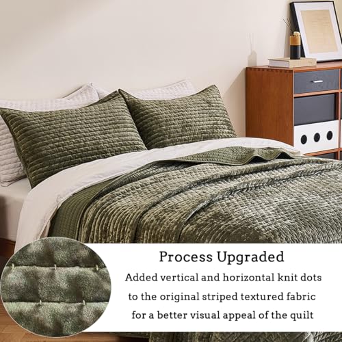 COCOPLOCEUS Luxury Velvet Quilt Set Oversized King Size 120x128 Striped Pick Stitch 3 Piece Bedspread with 2 20x36 Pillow Sham Soft Coverlet Bedding Set Lightweight Comforter for All Season Army Green - Image 5