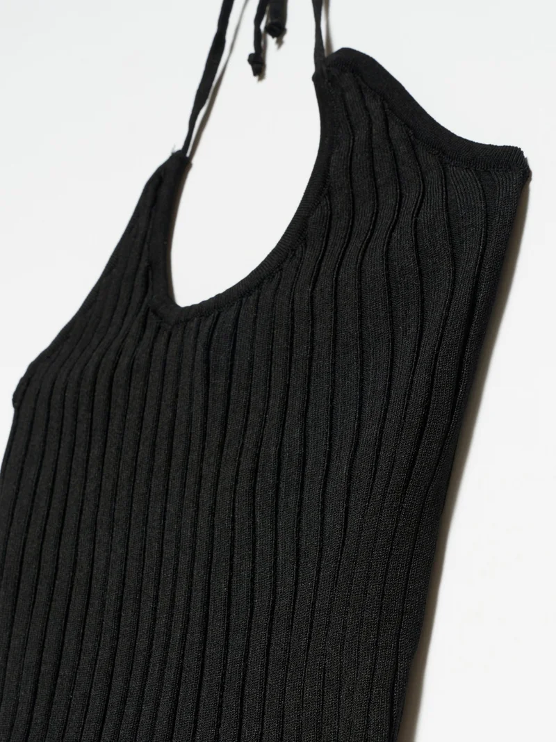 ديلفين 10204 Cross Lace Knitwear Undershirt-Black