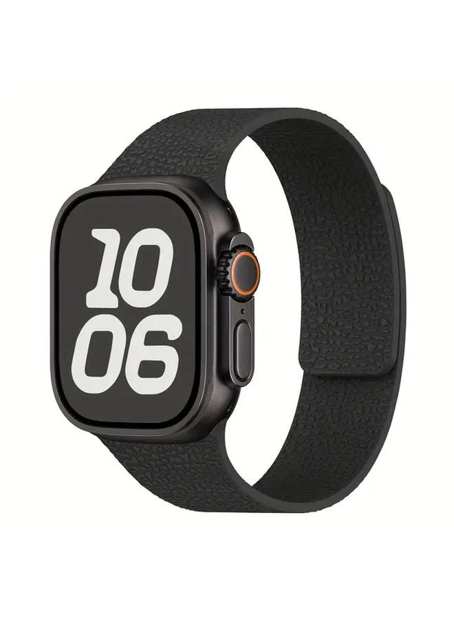 حزام رياضي أسود مغناطيسي لساعة iWatch بمقاسات 38 40 41 42 44 45 46 49 ملم بتصميم ثمرة الليتشي - Image 1