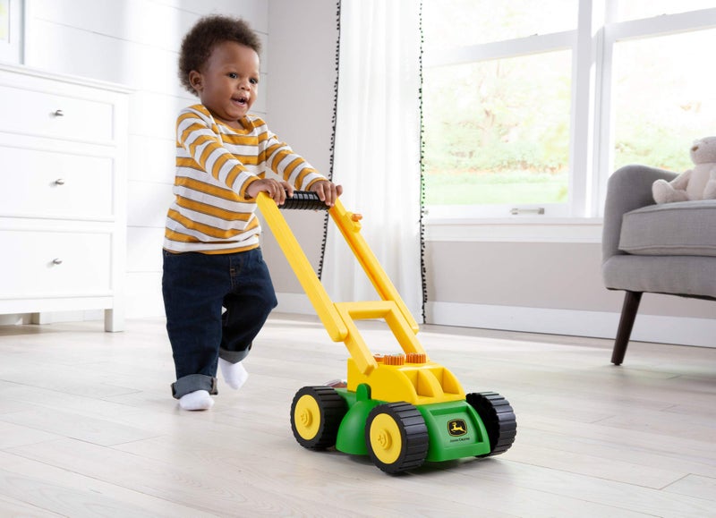 John Deere Tomy John Deere Electronic Lawn Mower, Toy for Kids - Image 5