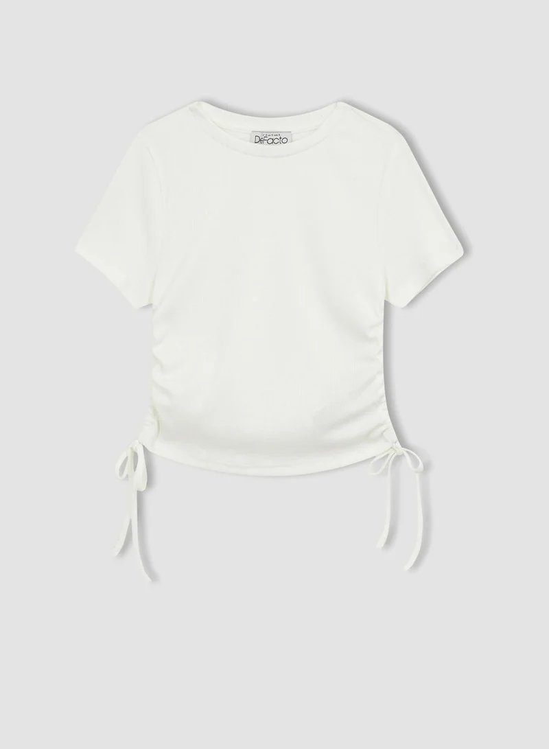 DeFacto Fitted Crew Neck Ruched Detaied Crop Short Sleeve T-Shirt