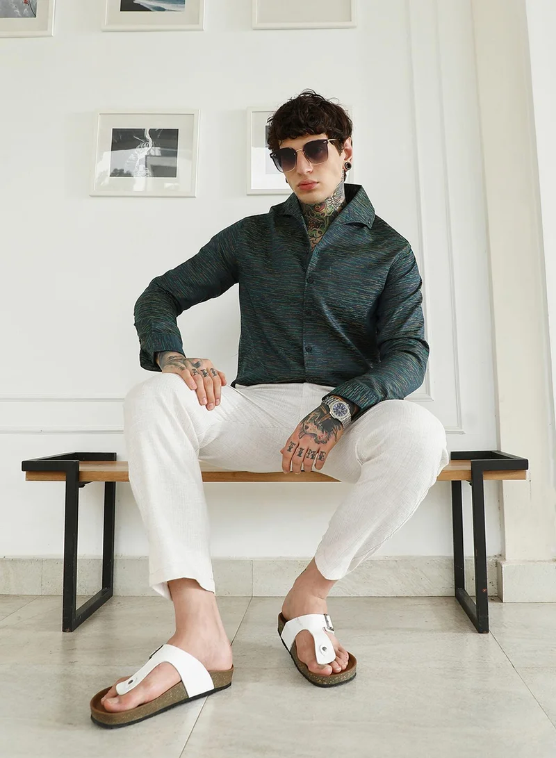Campus Sutra Men's Textured Cotton Blend Slim Fit Shirt