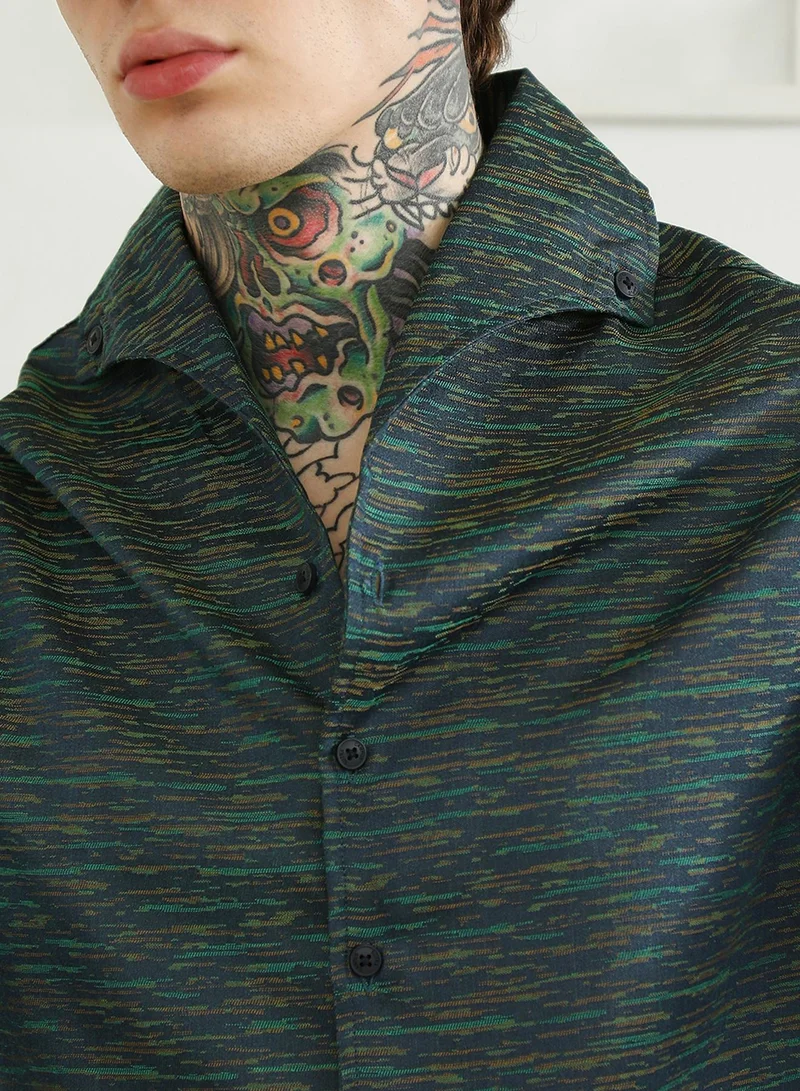 Campus Sutra Men's Textured Cotton Blend Slim Fit Shirt