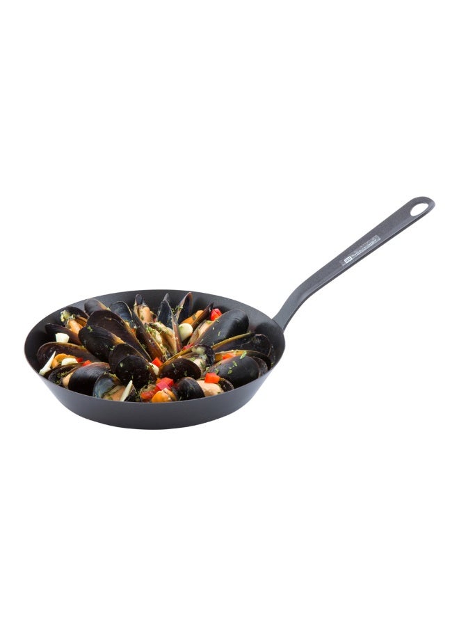 Restaurantware 8 Inch Round Frying Pan, 1 Non-Stick Frying Pan - Welded Handle, Heavy-Duty, Black Carbon Steel Fry Pan, Cookware For Homes or Restaurants, For Electric, Induction, and Gas Stoves - Image 2
