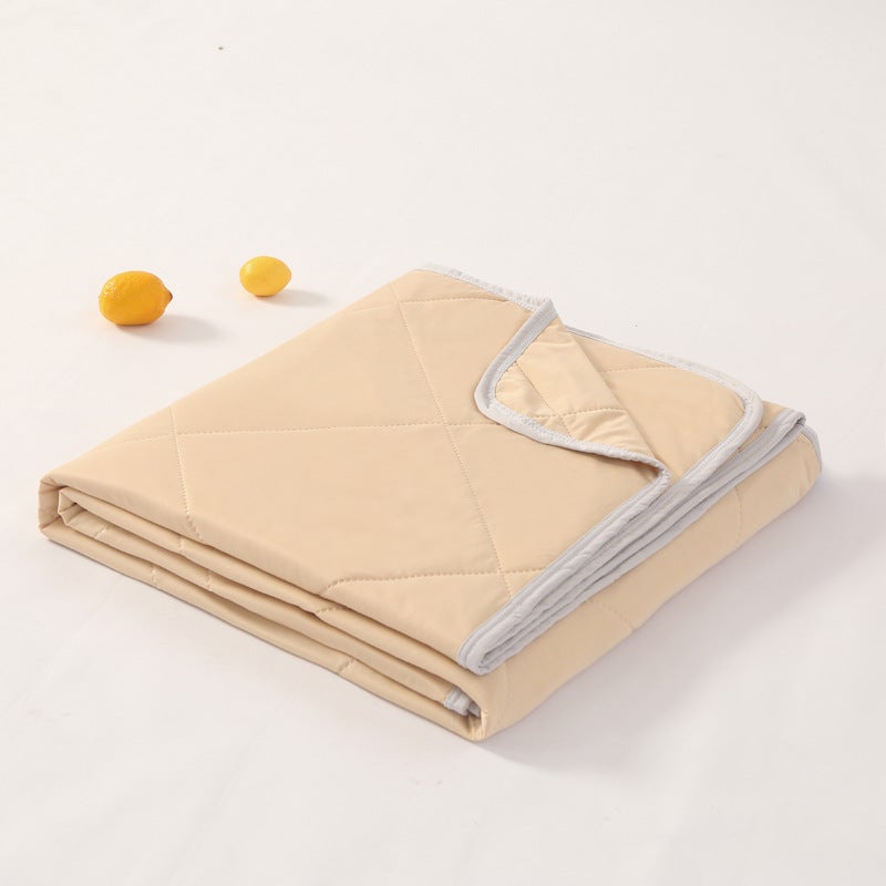 Ice Cream Type A Antibacterial Summer Cooling Quilt, Air Conditioning Quilt, Summer Quilt For Single And Double Beds, Ice Silk Summer Quilt, Thin Quilt Core With Cooling Sensation - Image 1