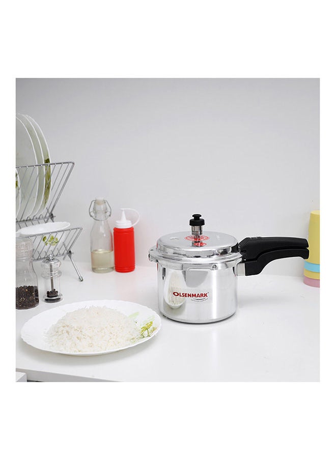 Olsenmark - 5000ml Aluminium Pressure Cooker, 5L - High Quality Vent Valve - Anti Bulging Base - Heat Resistant Handle Silver - Image 1