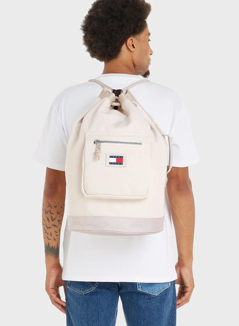 TOMMY JEANS Beach Hiker Sling Bag