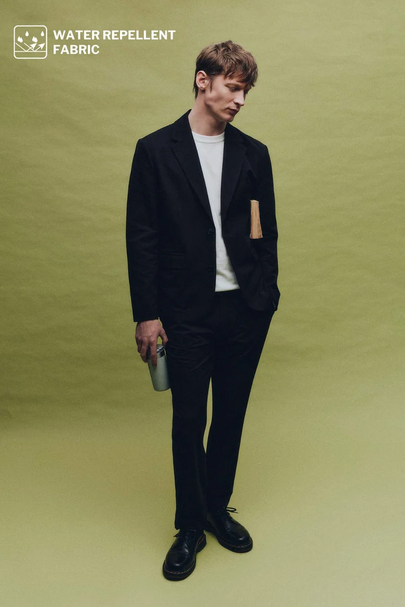 ديفاكتو Modern Fit Crinkle Blazer