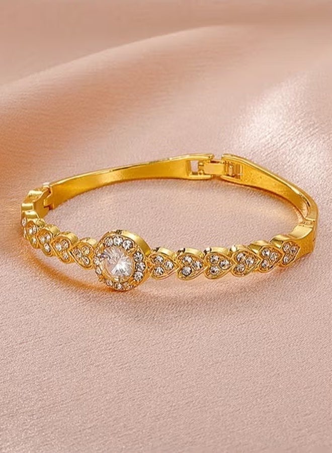 DAEVO 18K Gold Plated Luxury Heart‑Link Sparkling Zircon Open Cuff Bangle Women Elegant Bridal Wedding Daily Party Statement Gift Jewelry - Image 2