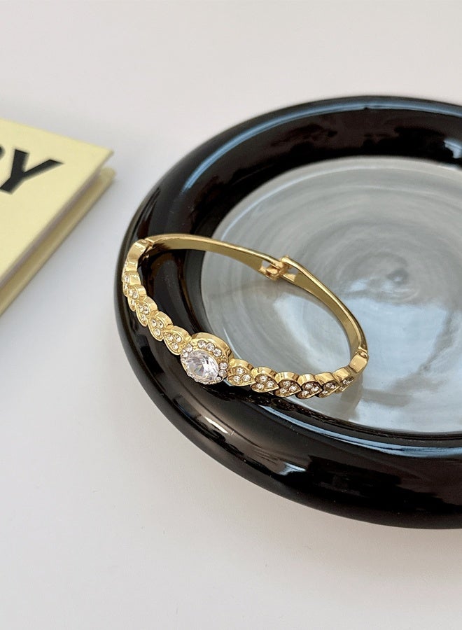 DAEVO 18K Gold Plated Luxury Heart‑Link Sparkling Zircon Open Cuff Bangle Women Elegant Bridal Wedding Daily Party Statement Gift Jewelry - Image 4