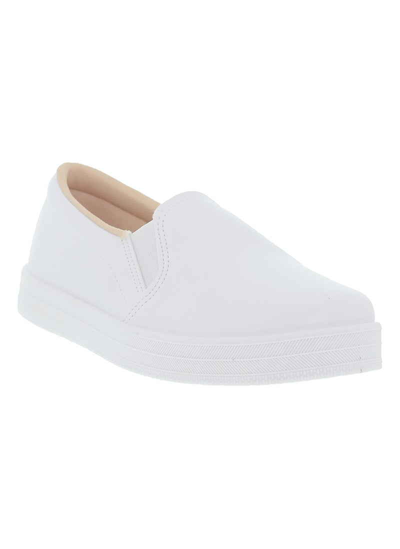 Beira Rio Flat Shoes for Women – Stylish & Comfortable Everyday Footwear - Image 1