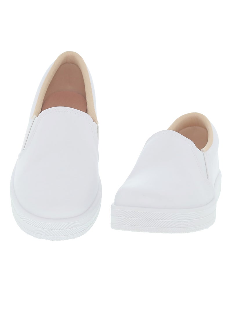 Beira Rio Flat Shoes for Women – Stylish & Comfortable Everyday Footwear - Image 4