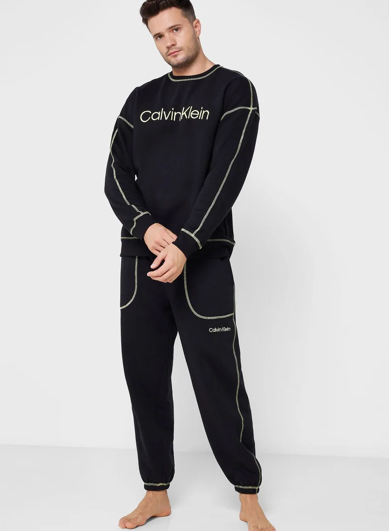 CALVIN KLEIN Logo Sweatshirt