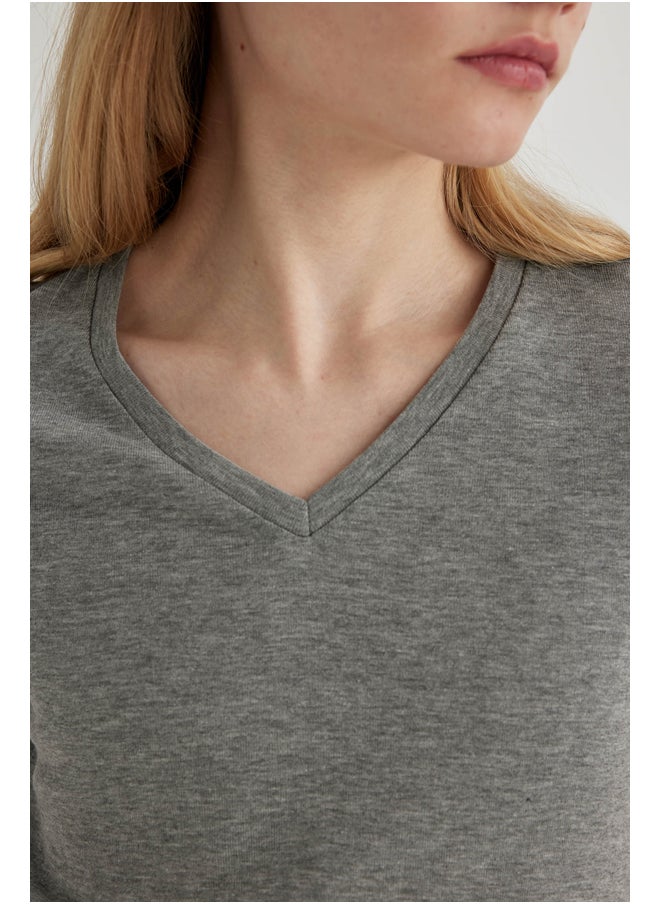 DeFacto - Woman Slim Fit V Neck Knitted Short Sleeve T-Shirt - Image 1