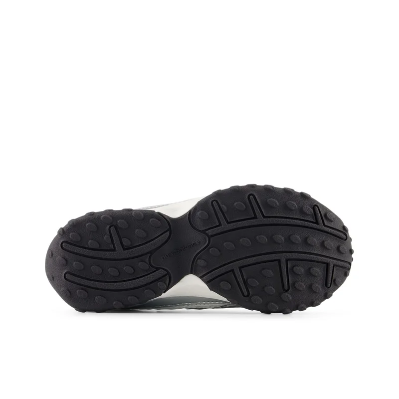 New Balance  204L Bungee Lace casual Sneakers (Standard Fit) for Women | Best Price UAE