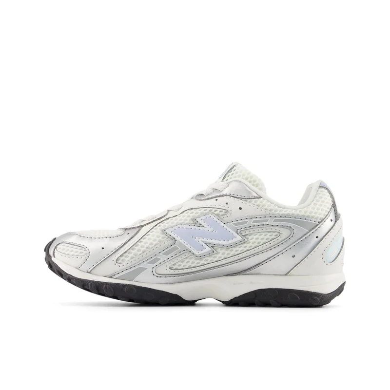 New Balance  204L Bungee Lace casual Sneakers (Standard Fit) for Women | Best Price UAE