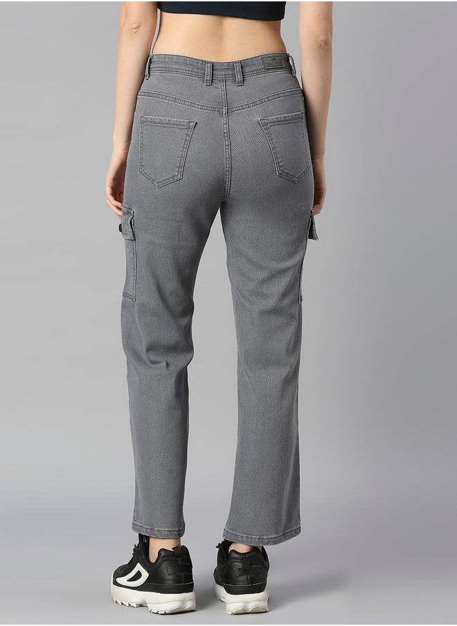 HIGH STAR Mid Wash Pocket Detail Straight Fit Jeans by Styli  - Image 4