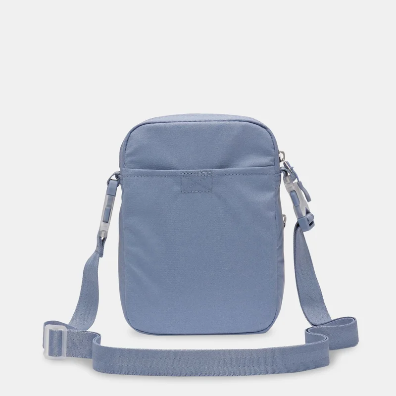 Nike Elemental Premium Crossbody Bag