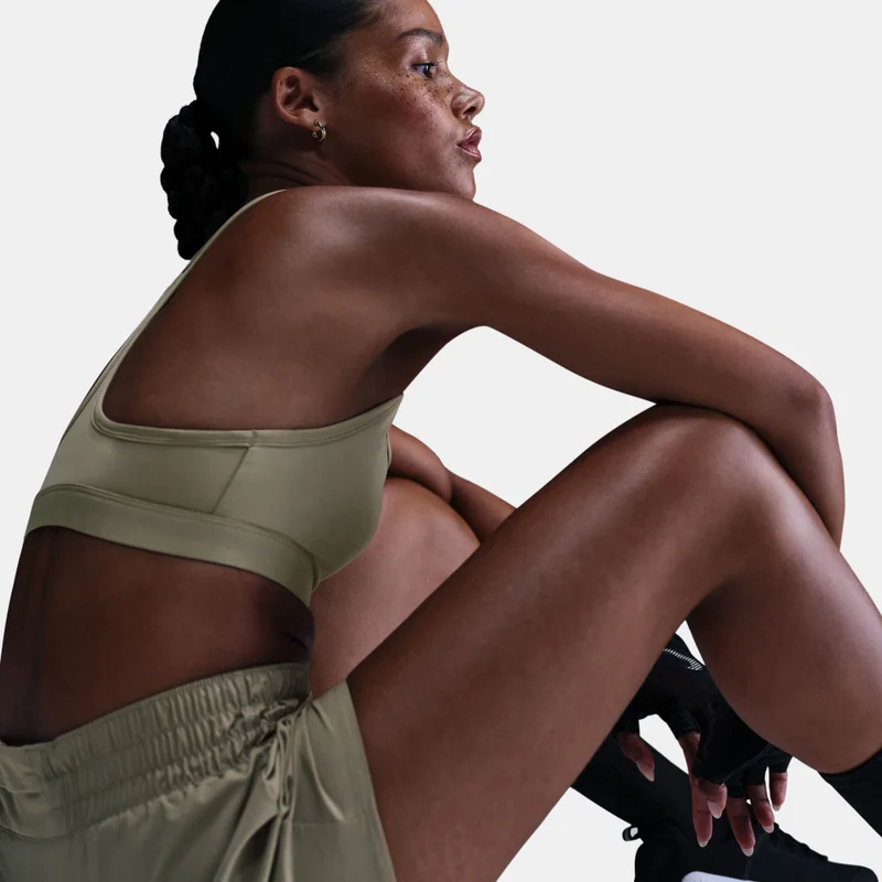 Nike Women's Swoosh Light-Support Training Sports Bra
