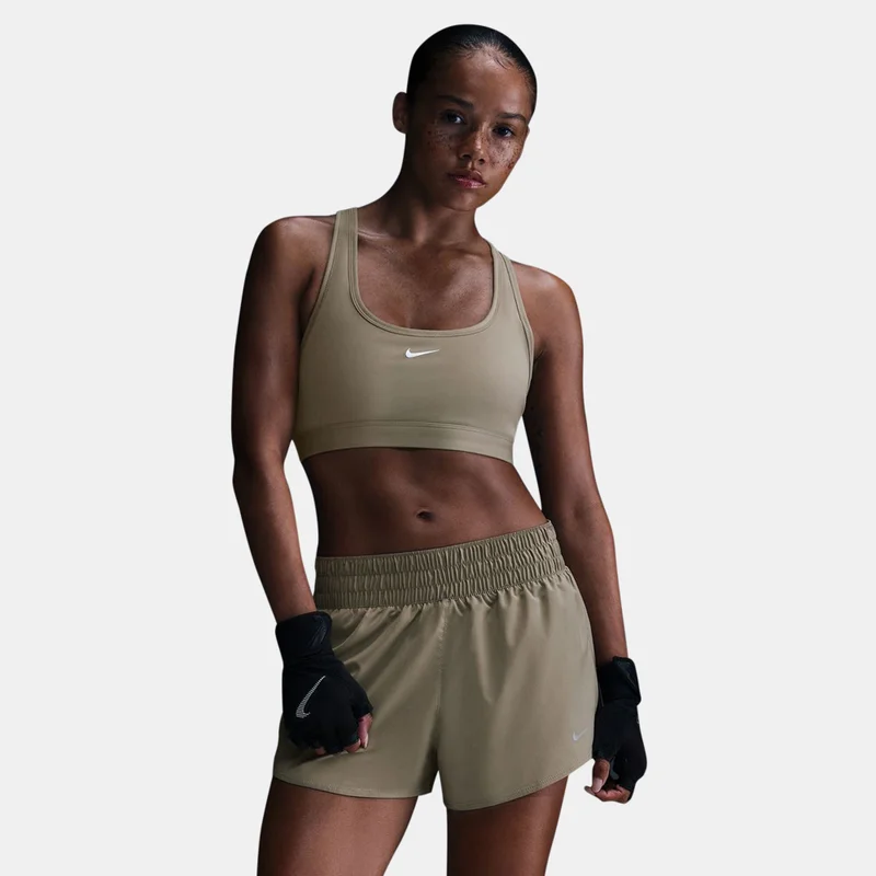 Nike Women's Swoosh Light Support Sports Bra