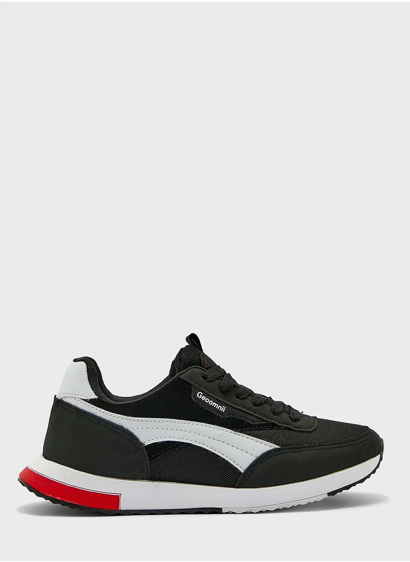 Geoomnii Casual Low Top Sneakers