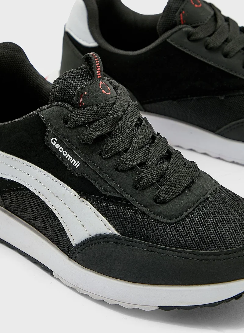 Geoomnii Casual Low Top Sneakers