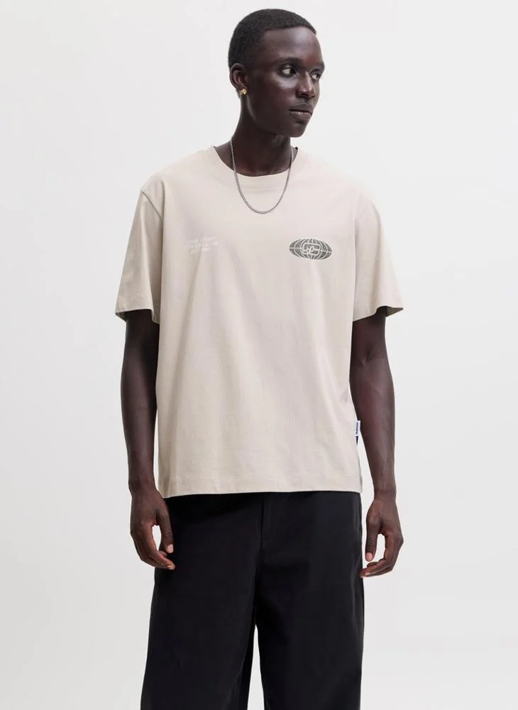 Graphic Crew Neck T-Shirt