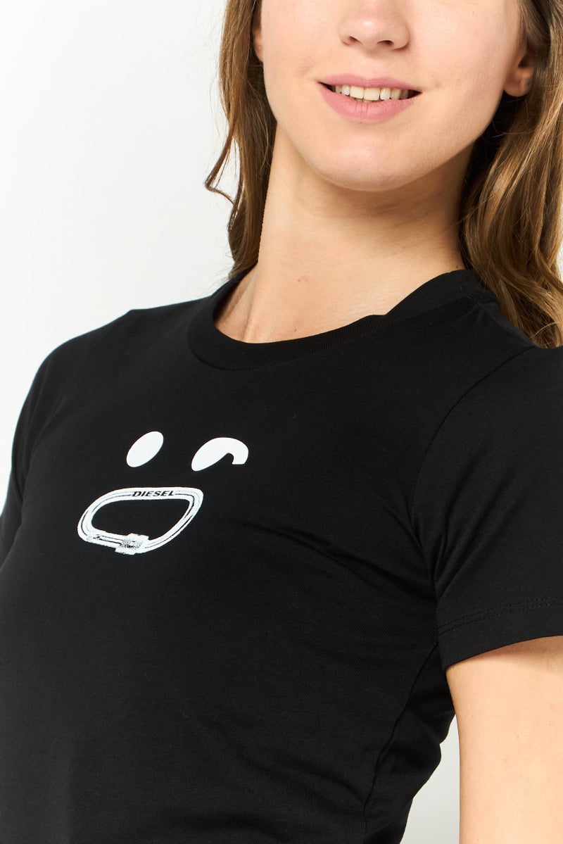 DIESEL تي شيرت نسائي بأكمام قصيرة وياقة دائرية بطباعة جرافيك، أسود - Image 3