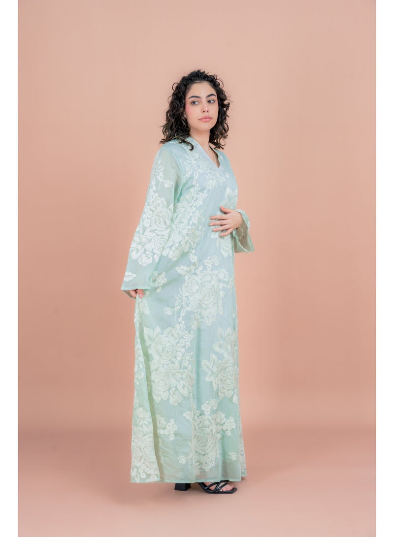 اكسا جلابية مطرزة بالزهور خضراء - Image 2