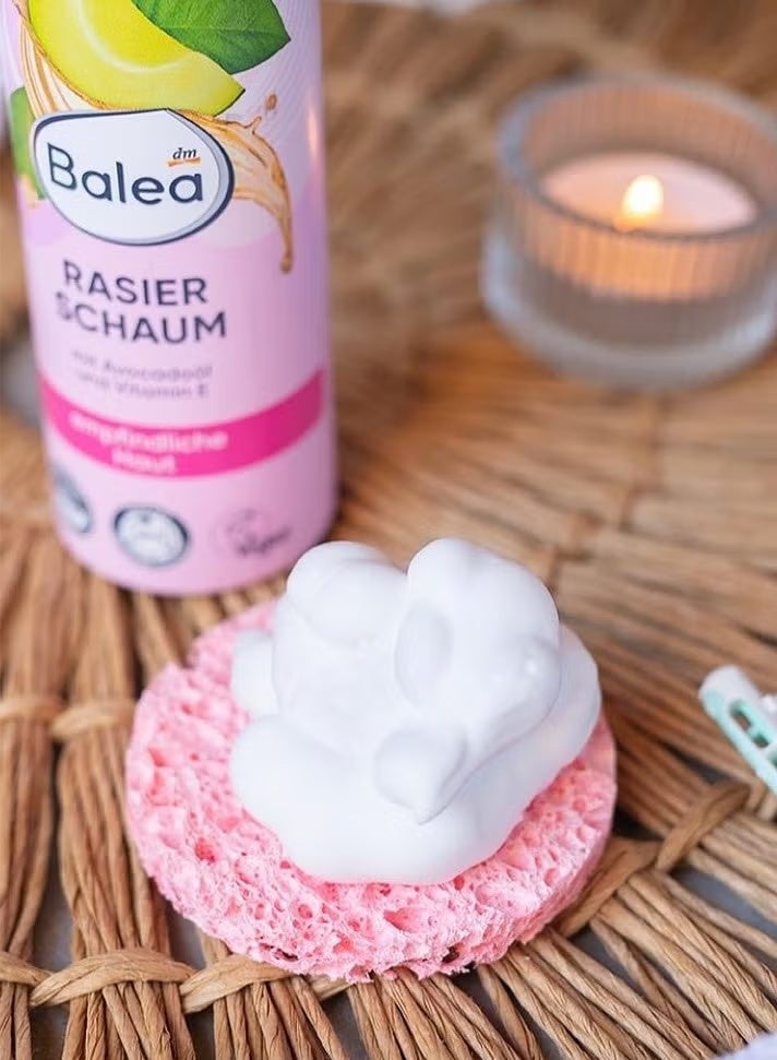 Balea Women's Shaving Foam, German Formula, Shaving Gel/Foam for Sensitive Skin with Vitamins, Silk Protein, and Avocado Oil. Deeply Moisturizes and Prevents Irritation. Suitable for All Skin Types. - Image 3