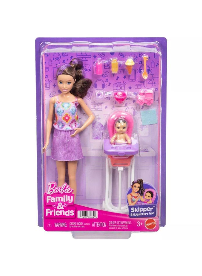 Barbie مجموعة ألعاب جليسة الأطفال باربي للعائلة والأصدقاء مع دمية طفل بني (8 ملحقات) - Image 1