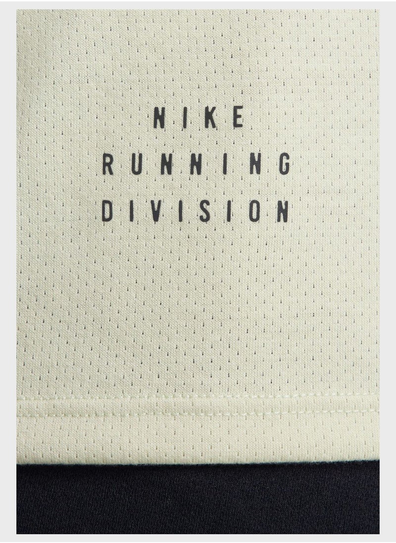 Nike Dri-Fit Rise 365 Run Div T-Shirts  - Image 4