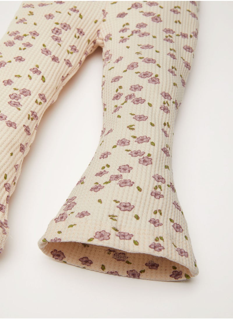 DeFacto Flared Floral Print Elastic Waist Ribbed Long Pants  - Image 4