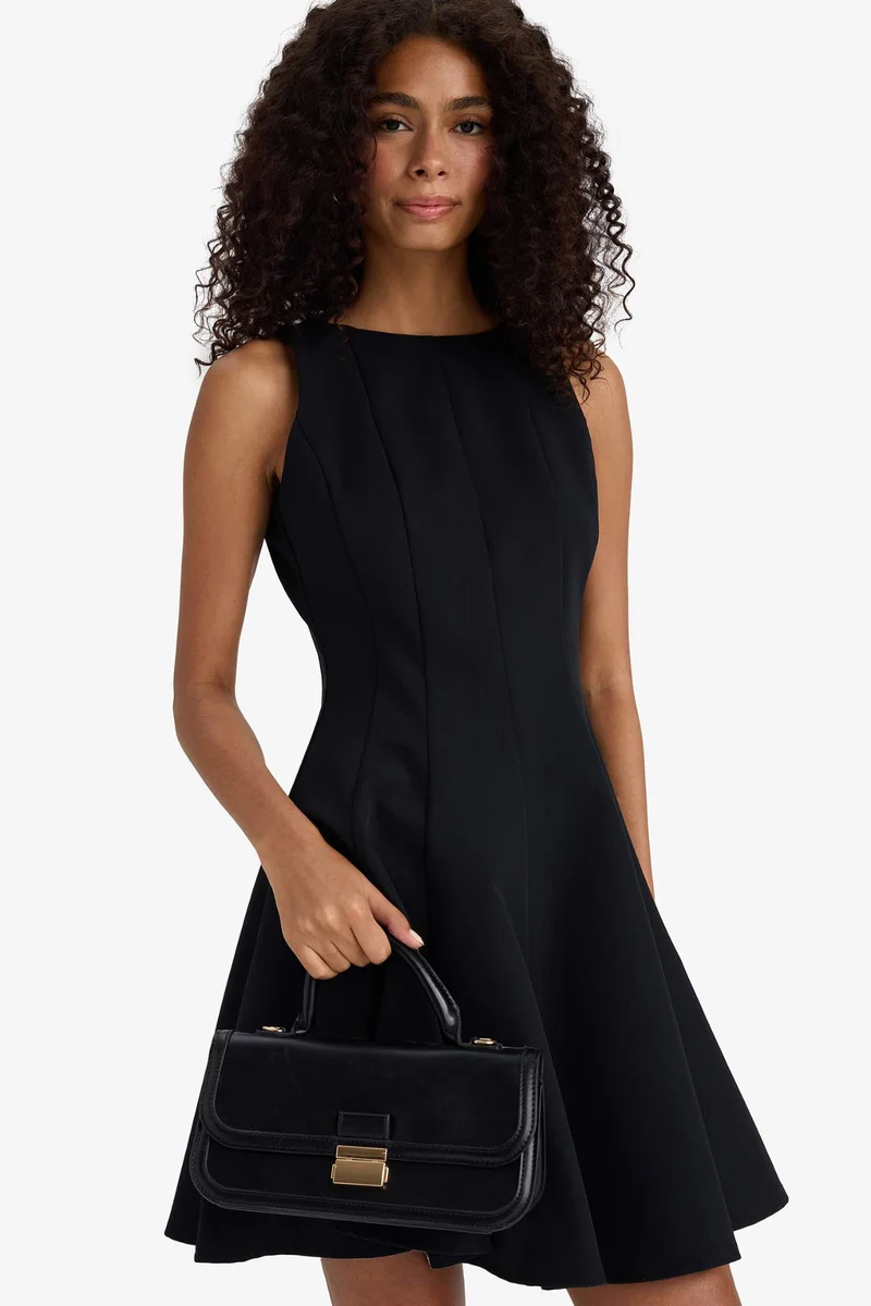 ديفاكتو Woman Faux Leather Shoulder Bag